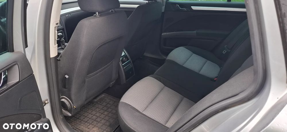 Skoda Superb 2.0 TDI Ambition - 6