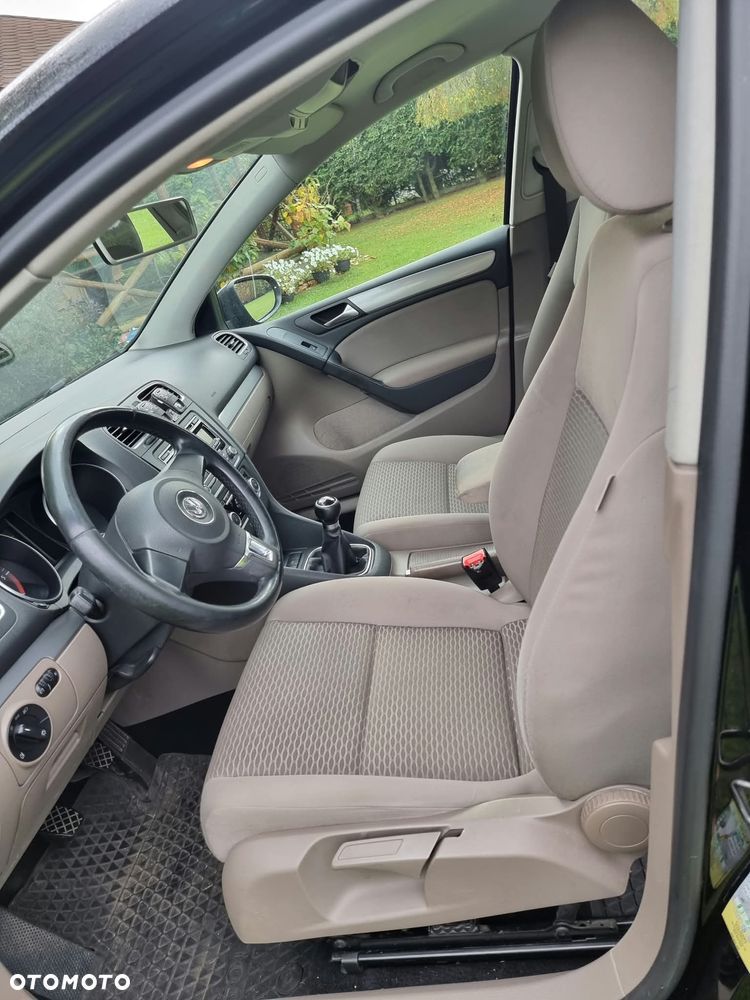 Volkswagen Golf - 4