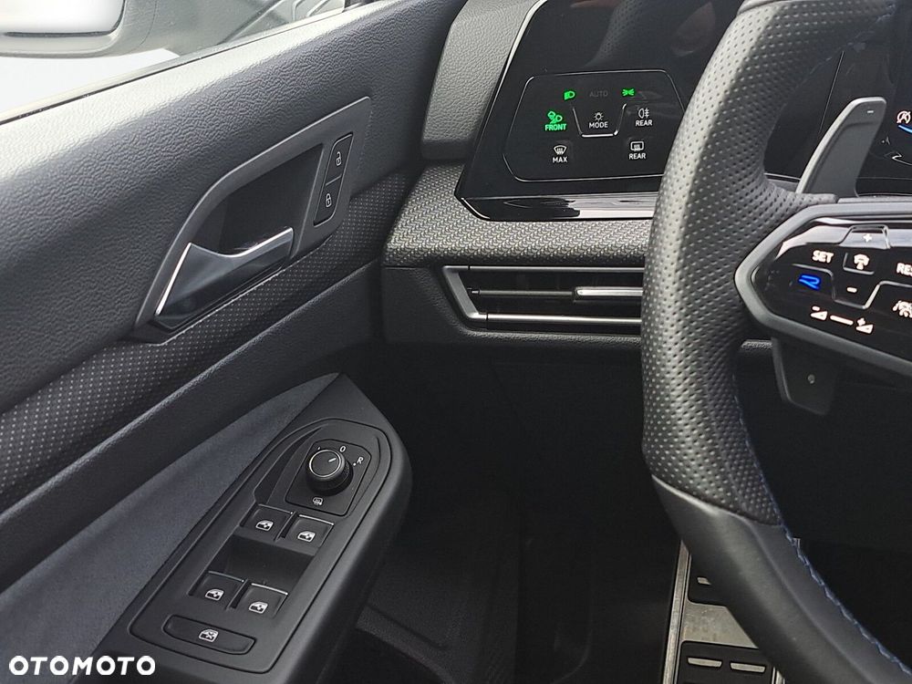 Volkswagen Golf 2.0 TSI 4Motion R DSG - 12