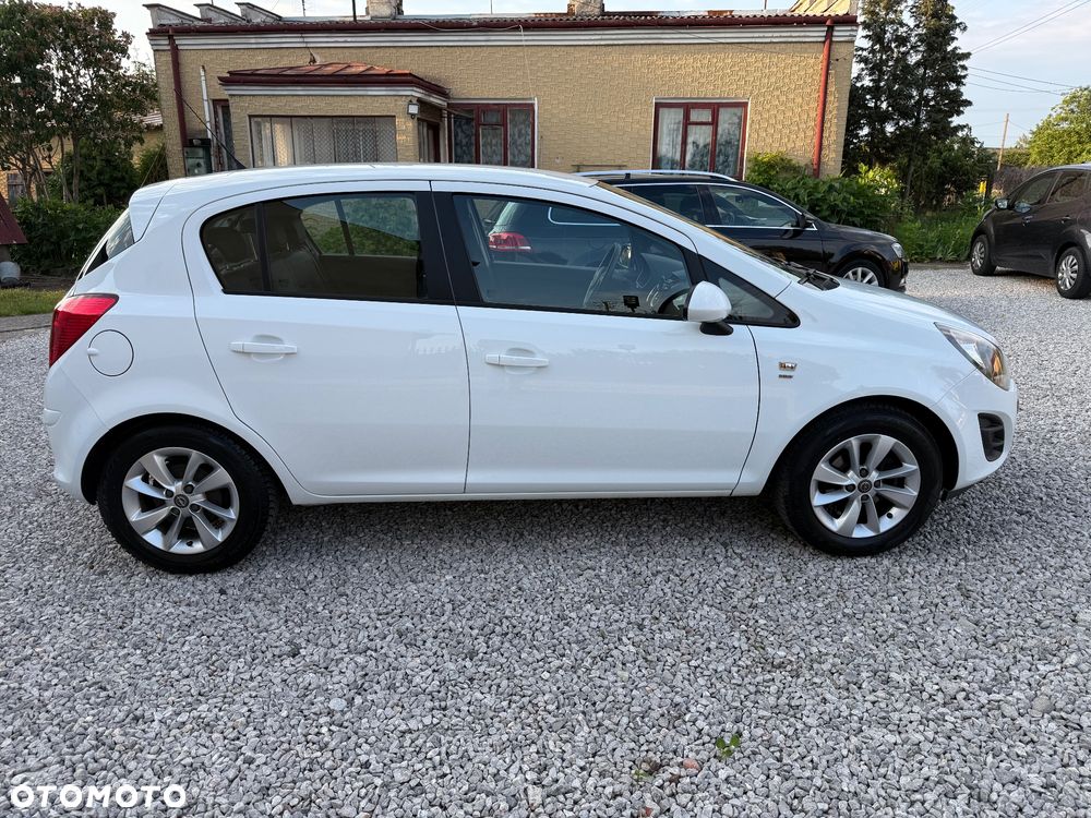 Opel Corsa 1.2 16V Energy - 10