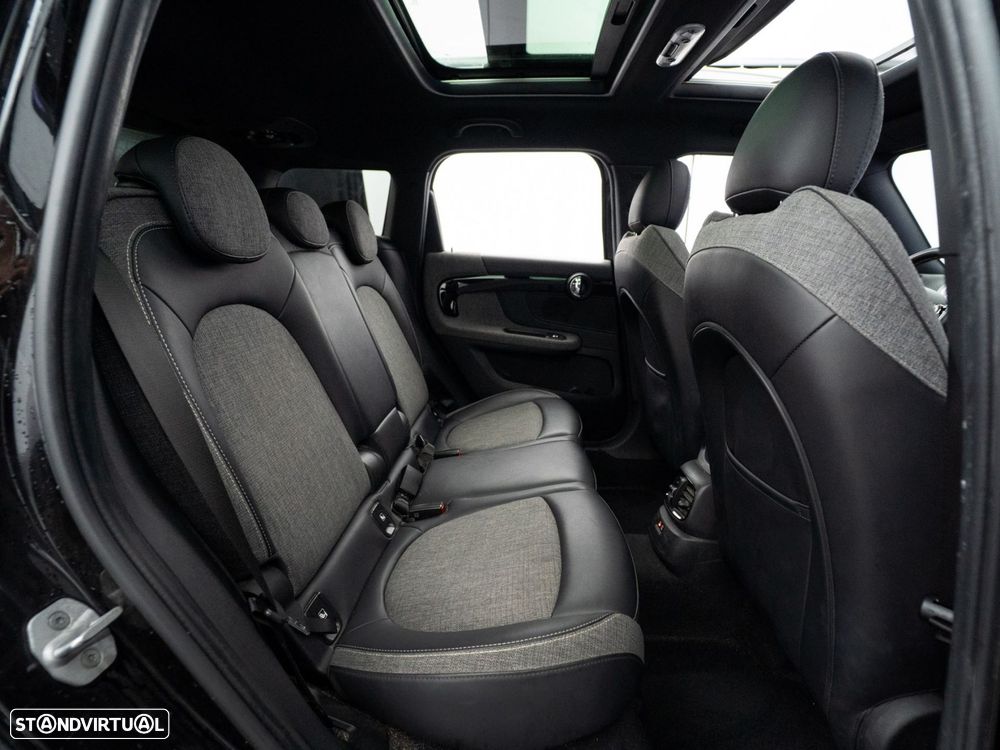 MINI Countryman One D Auto - 38