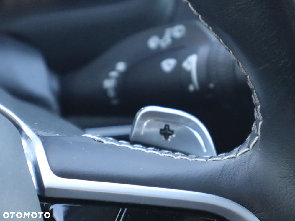 Volvo XC 90 B6 B AWD R-Design - 29