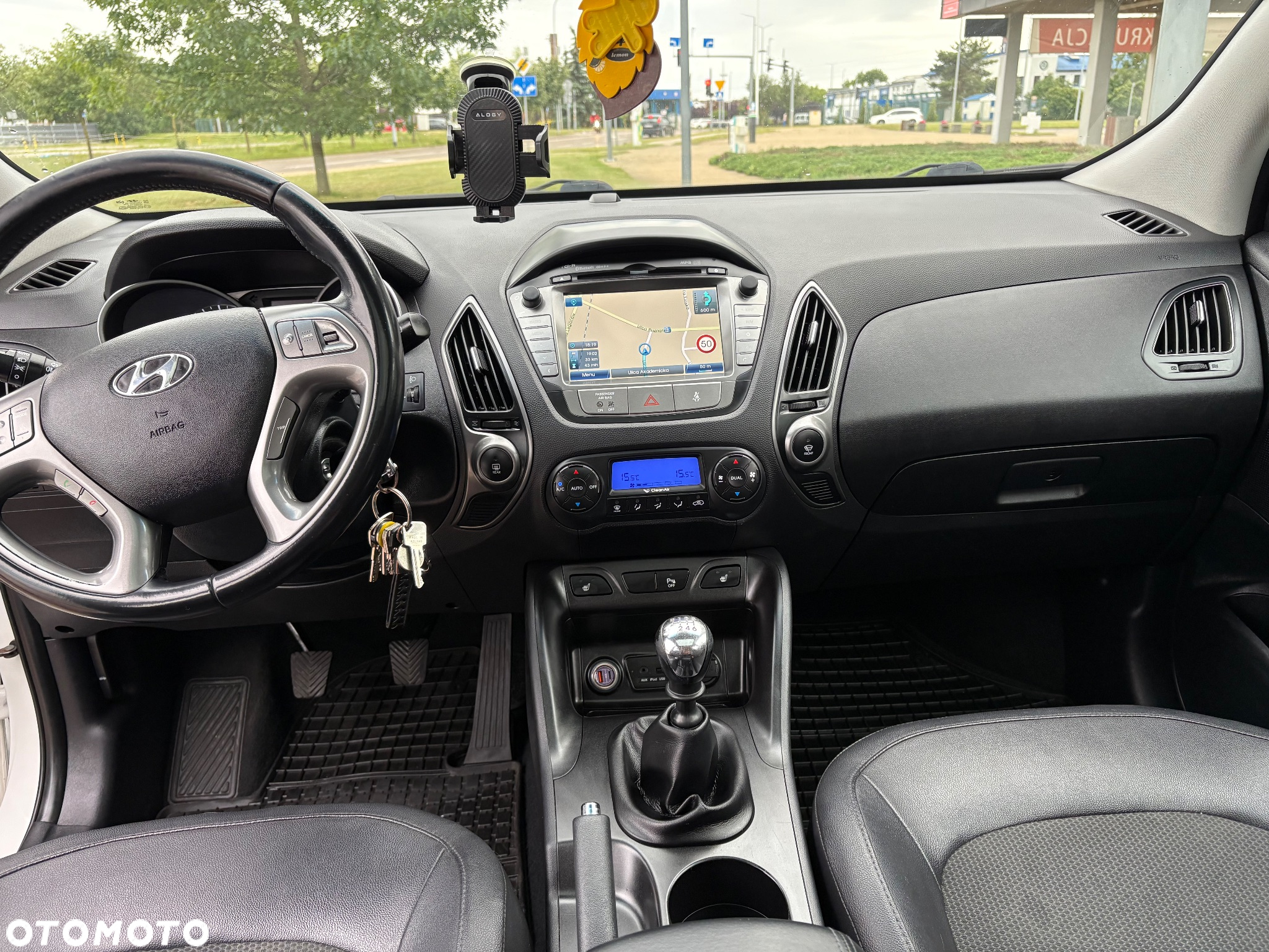 Hyundai ix35 1.7 CRDi 2WD blue Style - 33