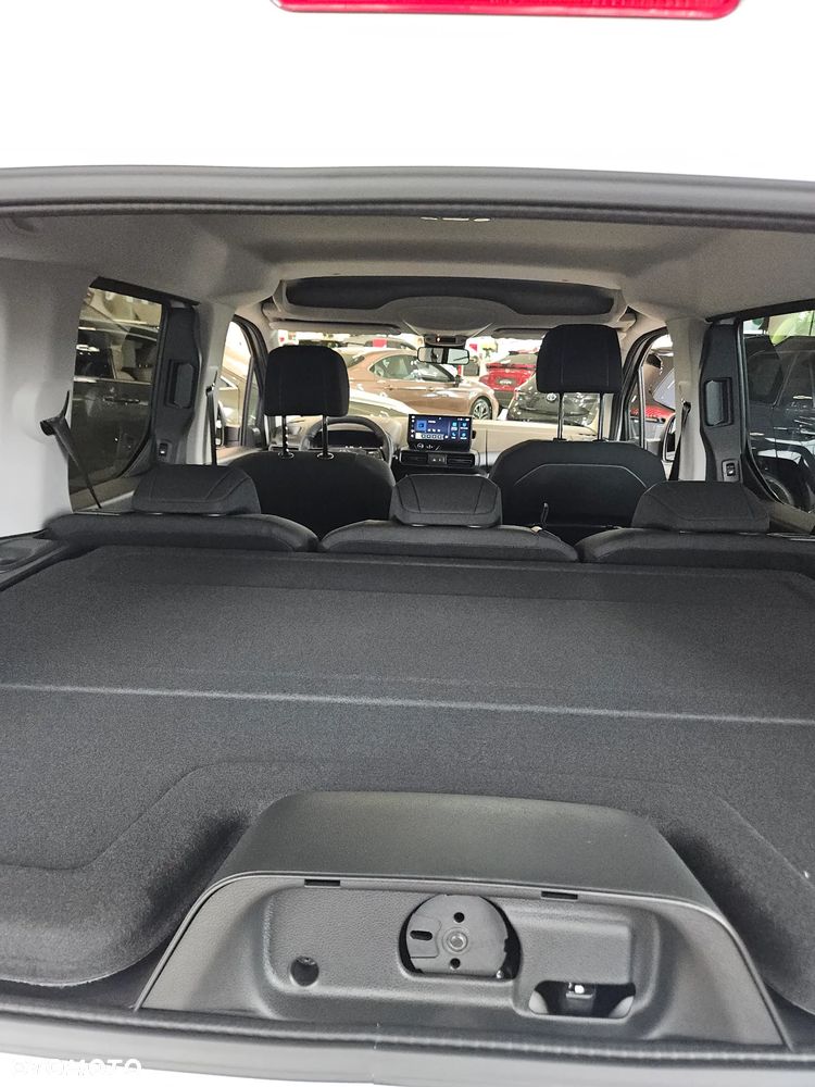 Toyota Proace City Verso 1.5 D-4D Family - 10
