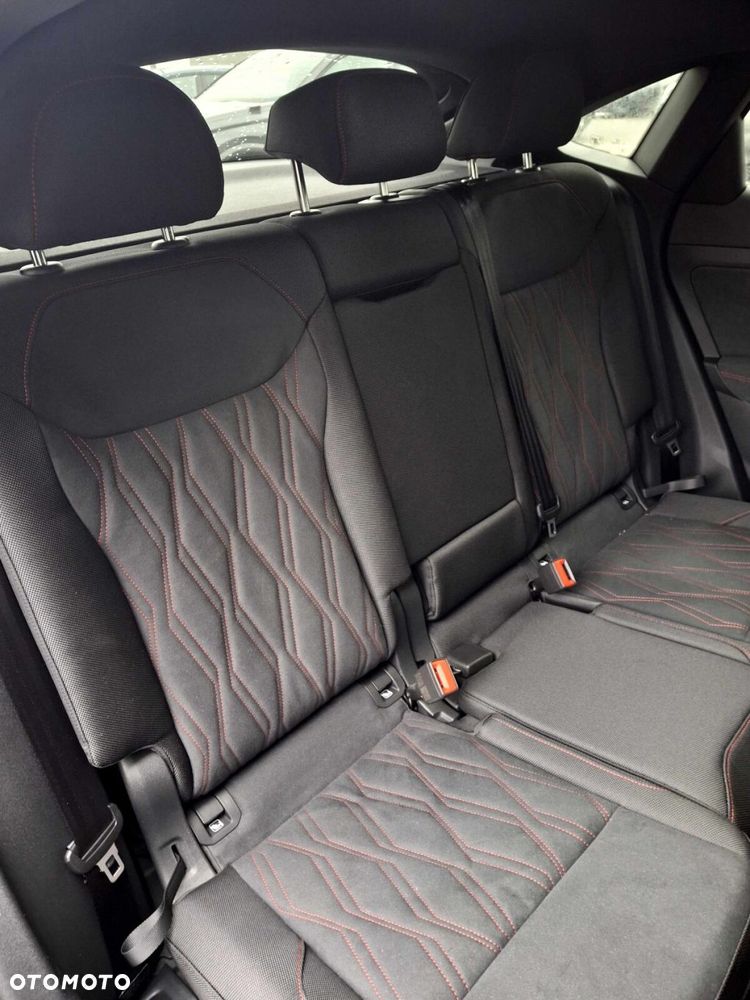 Audi Q3 Sportback - 18