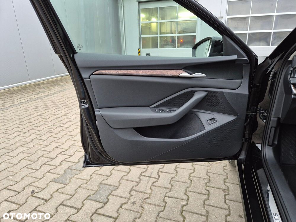 Skoda Superb 2.0 TSI L&K DSG - 14