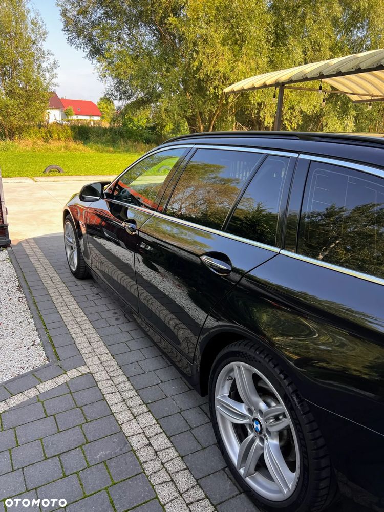 BMW Seria 5 520d xDrive Luxury Line - 37