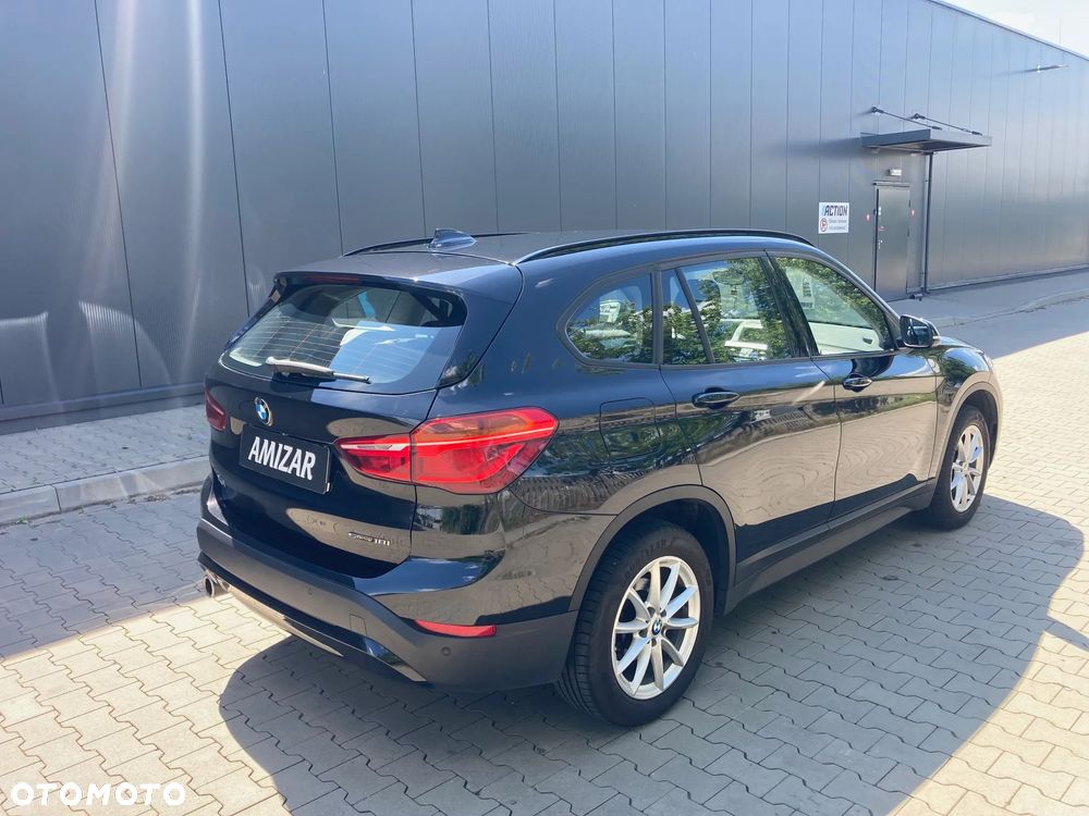 BMW X1 sDrive18i Advantage - 12