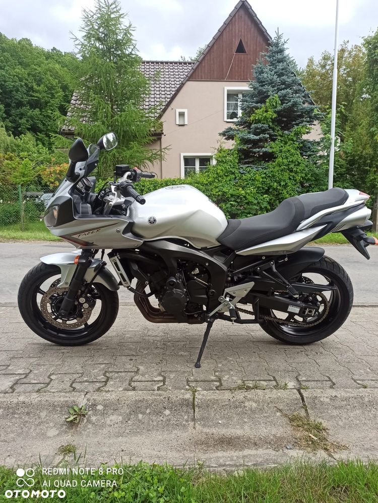 Yamaha FZ6 - 8