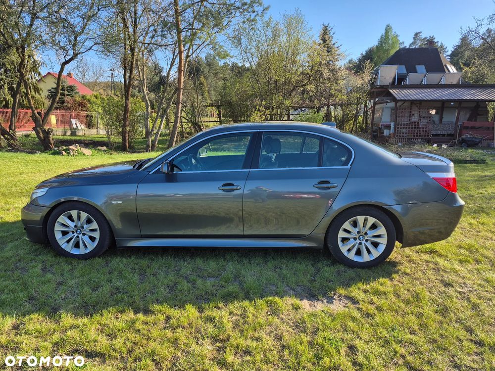 BMW Seria 5 540i - 3