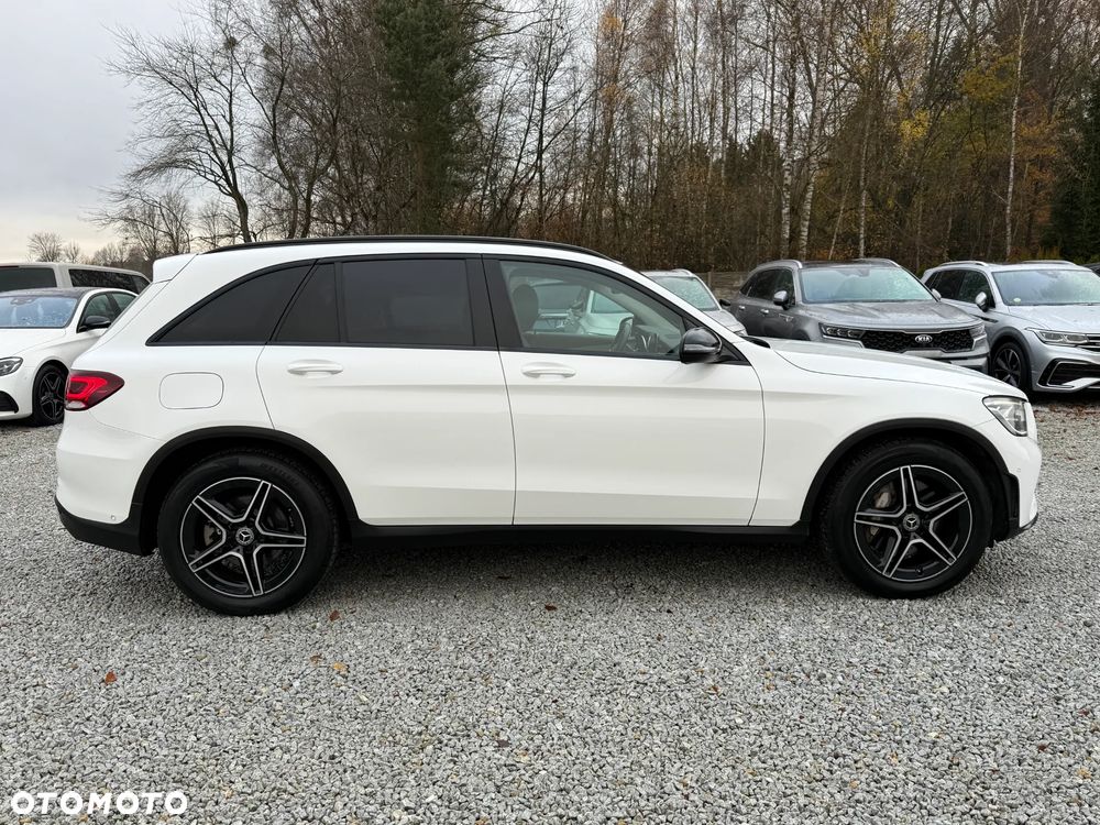 Mercedes-Benz GLC 200 d 4Matic 9G-TRONIC AMG Line - 19