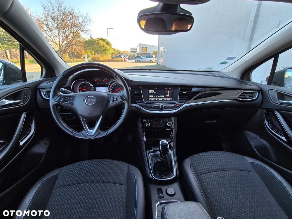 Opel Astra - 17