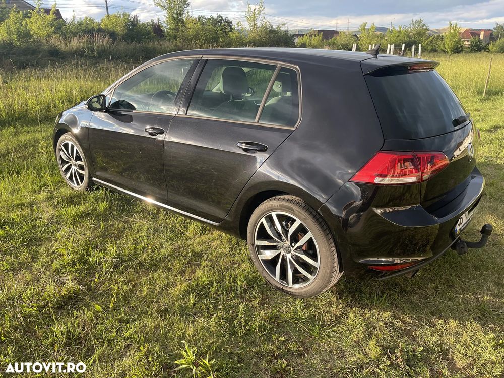 Volkswagen Golf 1.6 TDI DPF BlueMotion Technology DSG Comfortline - 5