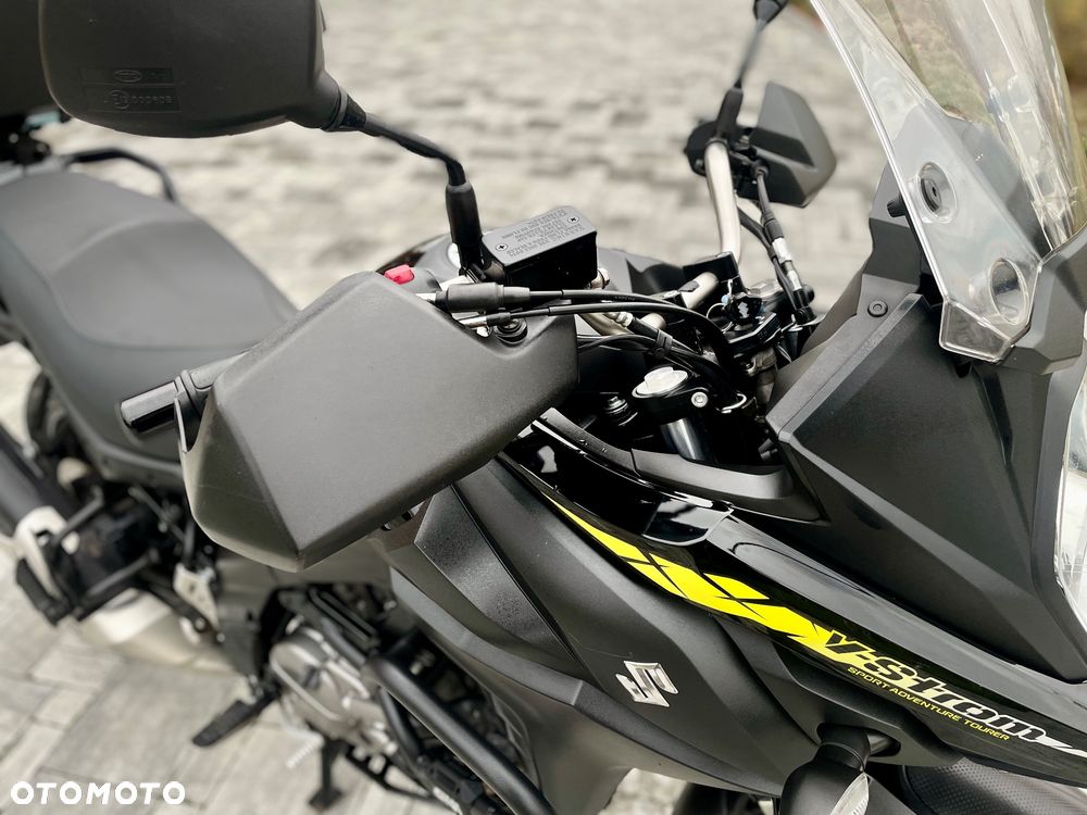 Suzuki V-STROM - 8
