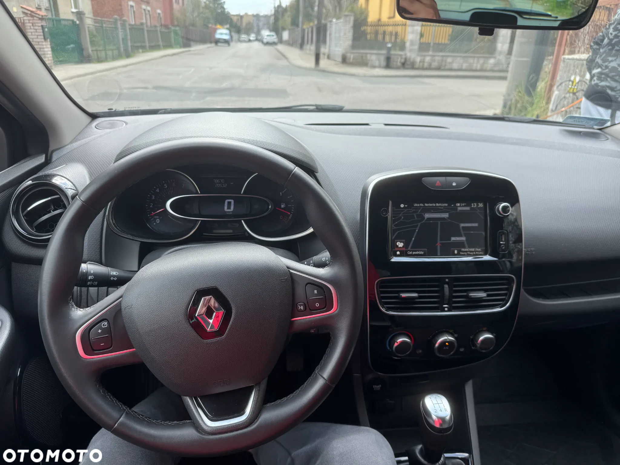 Renault Clio 0.9 Energy TCe Limited - 11