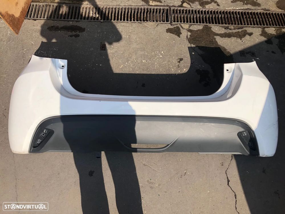 TOYOTA YARIS IV PARA CHOQUES TRAS - PC621 - 1