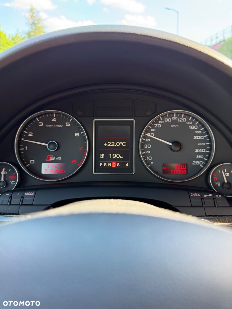 Audi S4 Avant tiptronic - 17