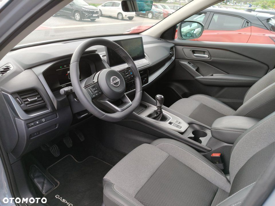 Nissan Qashqai - 12