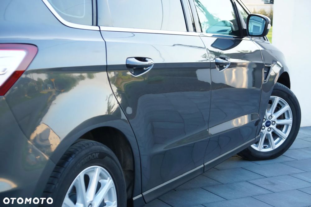Ford S-Max 2.0 TDCi Titanium - 17