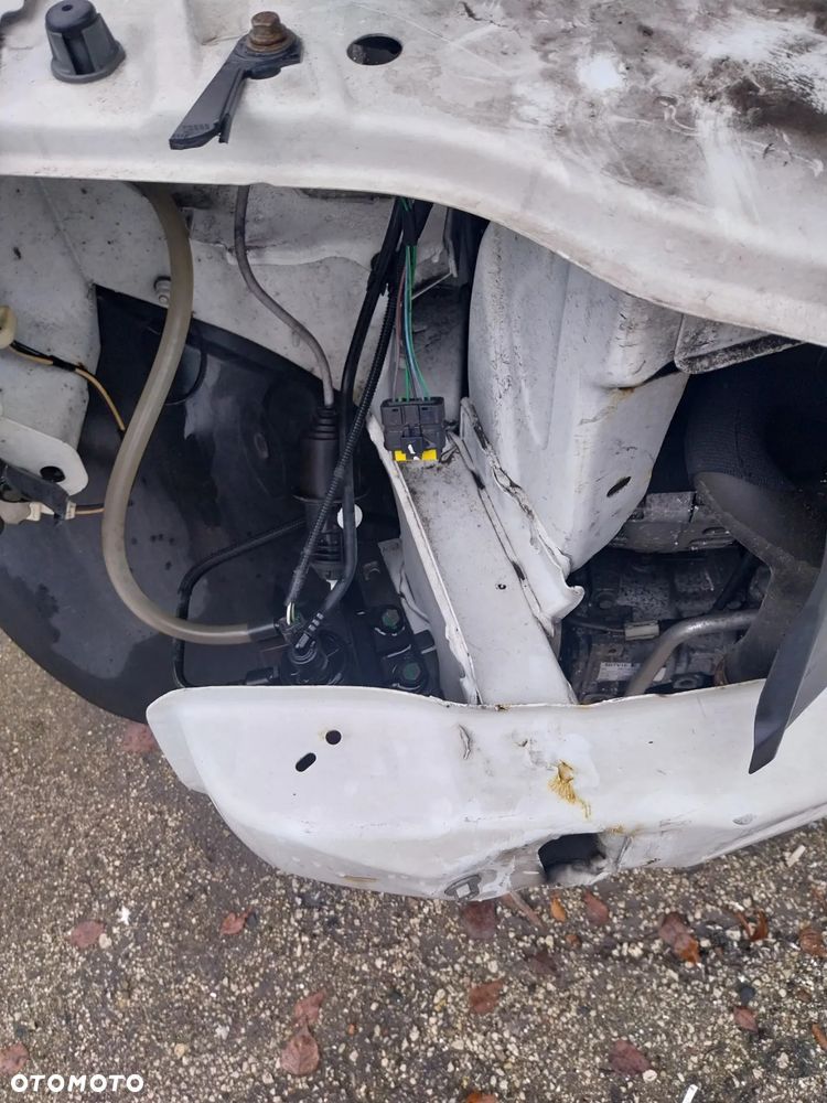 Dacia Duster 1.6 16V 105 4x2 Essentiel - 12