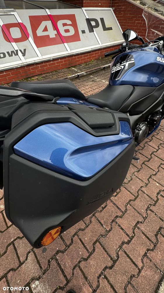 Suzuki GSX - 5