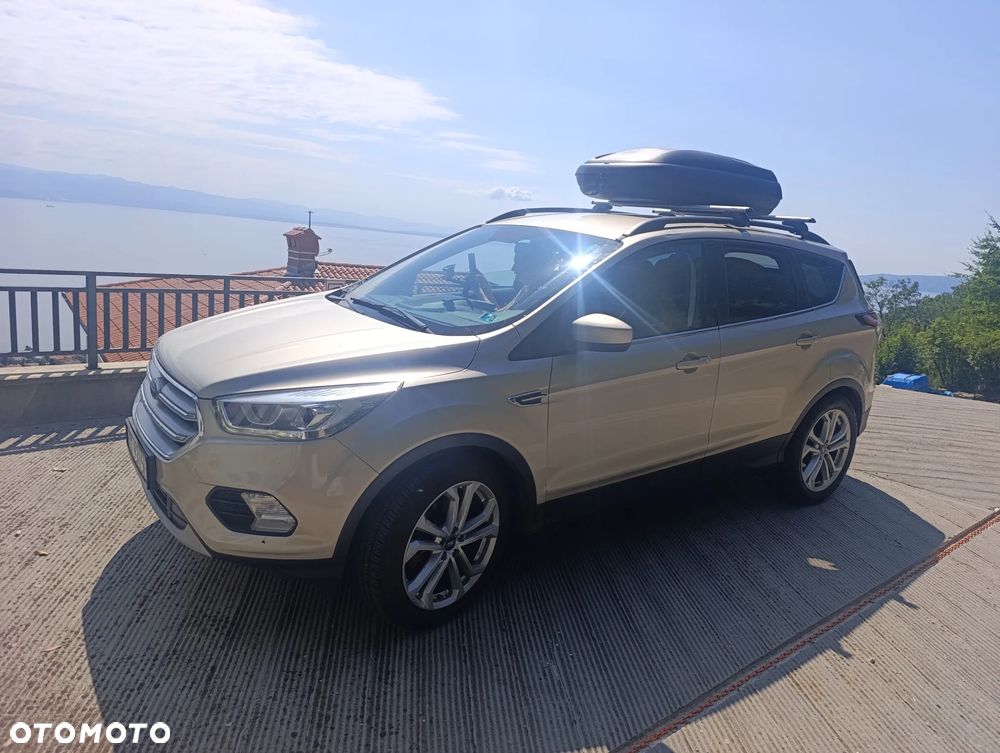 Ford Kuga - 18