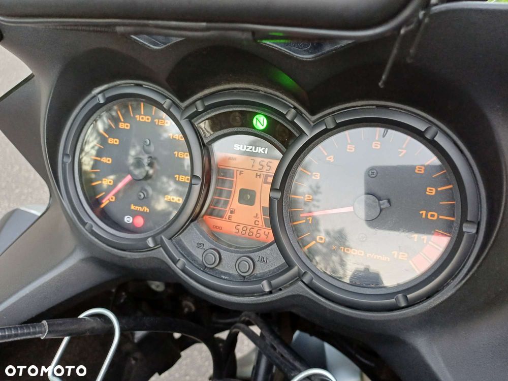 Suzuki DL - 22