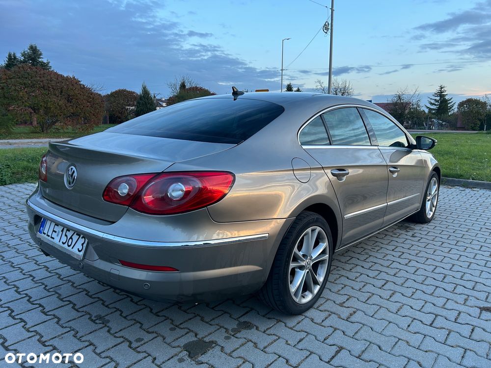Volkswagen Passat 2.0 TDI DPF 4Mot Sportline - 8