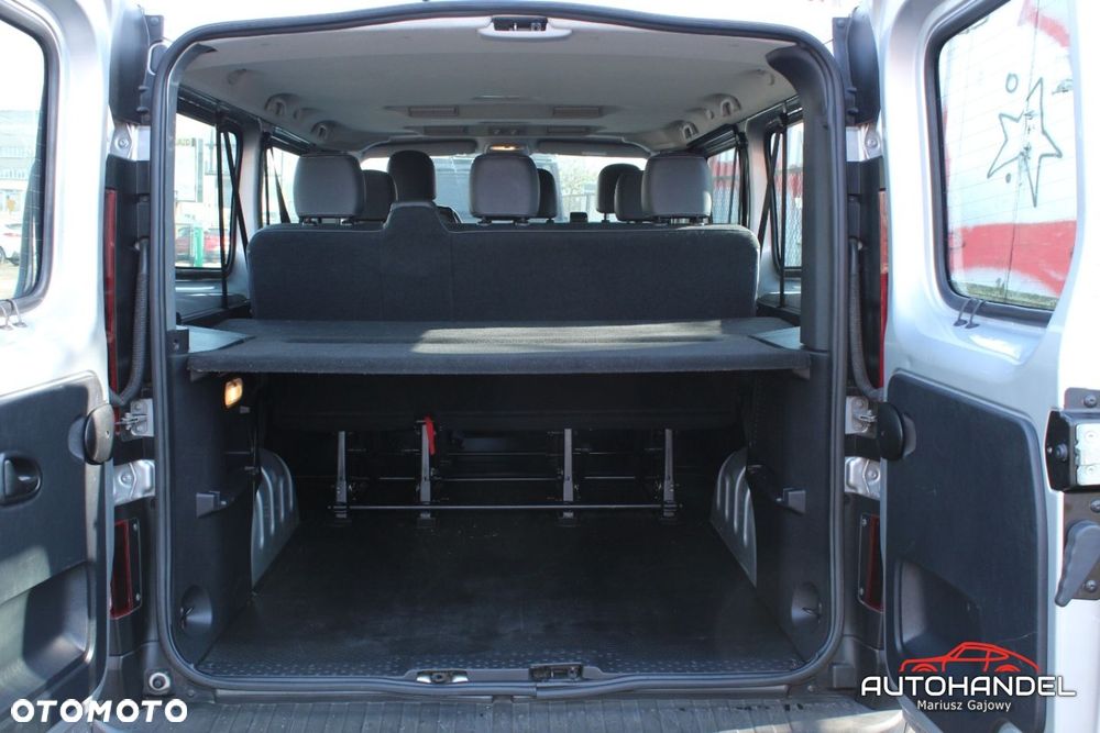Opel Vivaro - 17