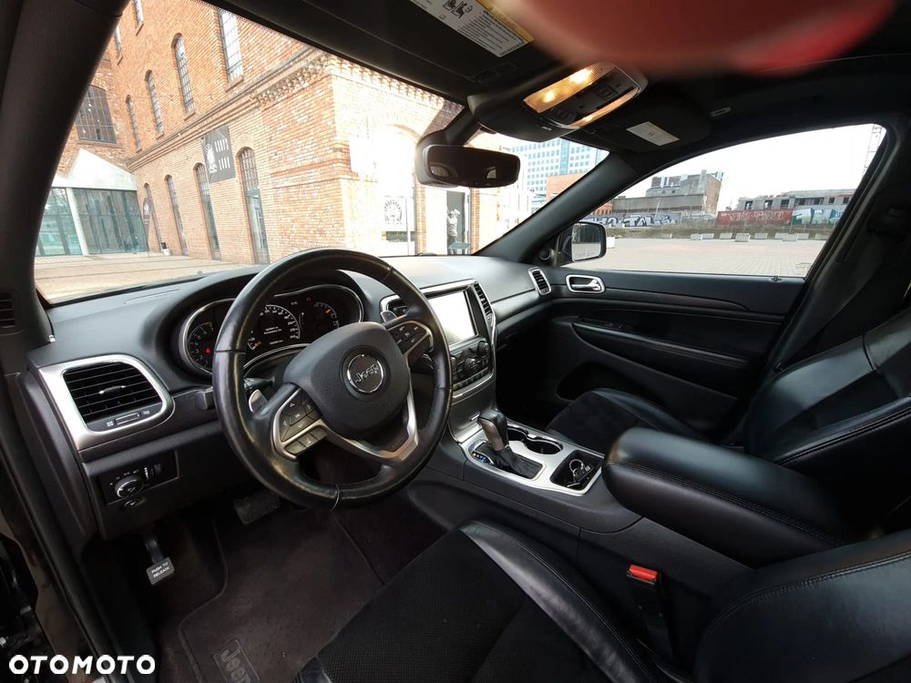 Jeep Grand Cherokee - 9