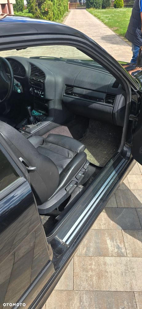 BMW Seria 3 328i - 20