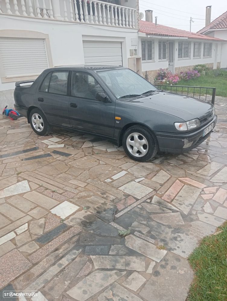 Nissan Sunny Hatchback 1.4 SLX - 15