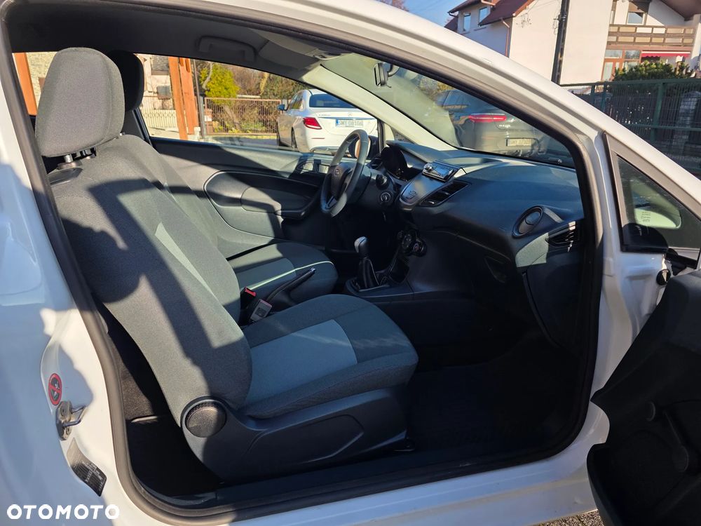 Ford Fiesta 1.25 Ambiente - 6