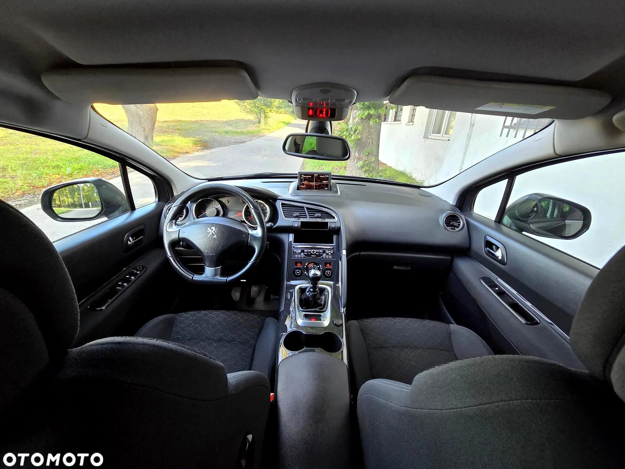 Peugeot 3008 1.6 HDi Style - 26