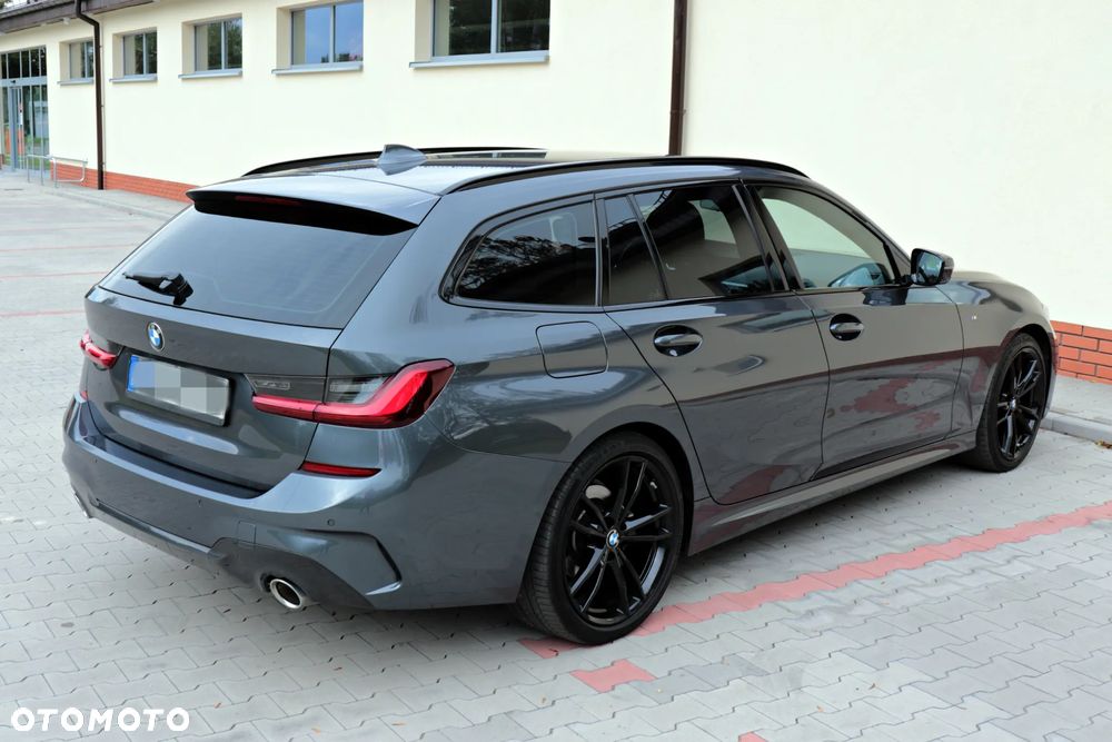 BMW Seria 3 320d Touring M Sport - 15