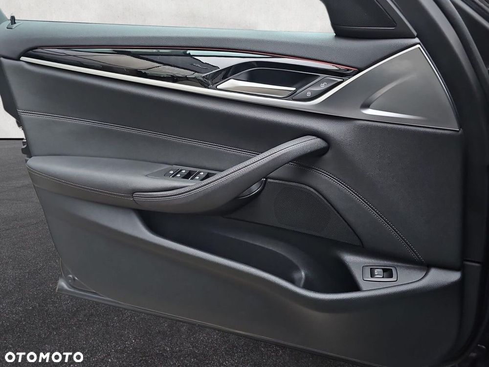BMW Seria 5 - 14