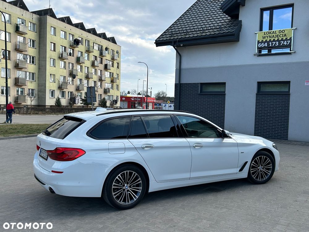 BMW Seria 5 520d Sport Line sport - 21