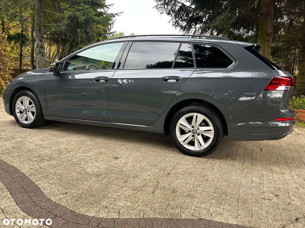 Volkswagen Golf - 24