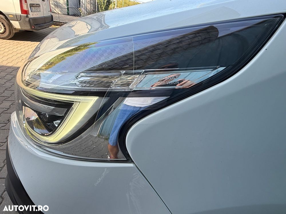 Renault Trafic 2.0 Blue dCi 146CP Authentique L2H2 - 24