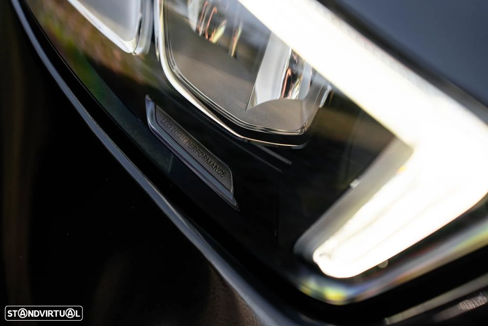 Mercedes-Benz A 180 d 7G-DCT AMG Line - 6