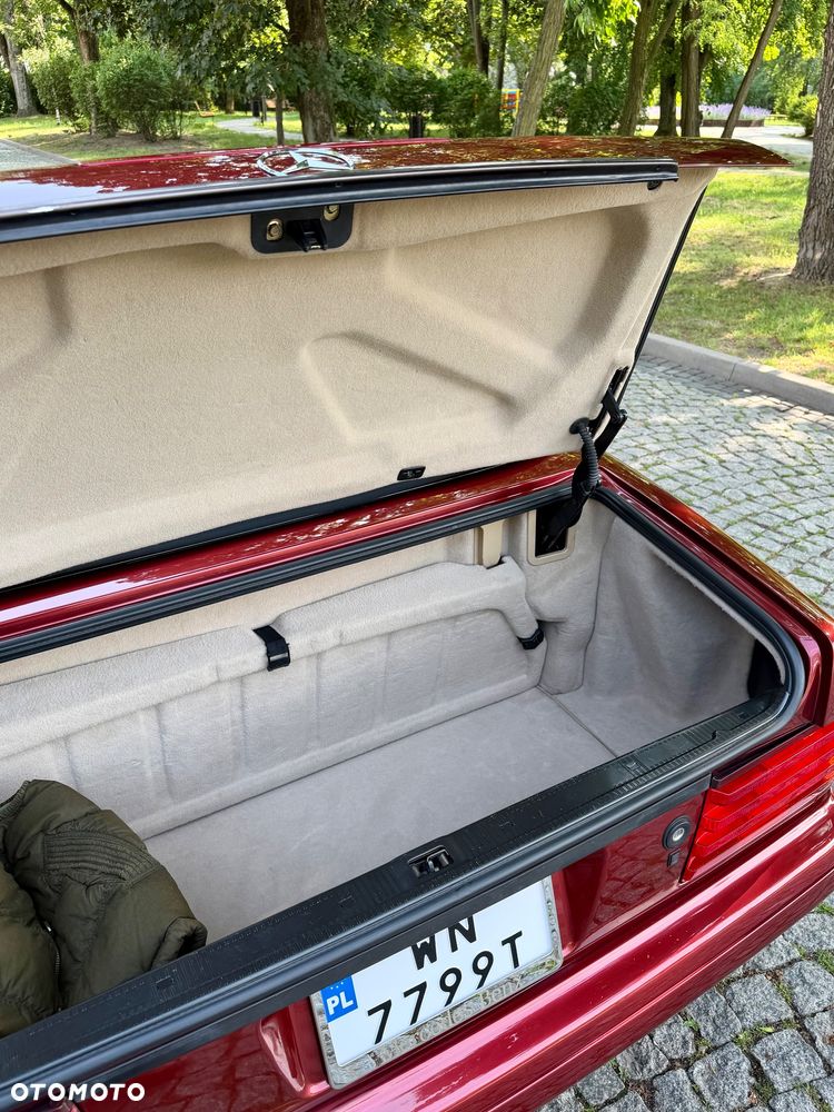 Mercedes-Benz SL - 22