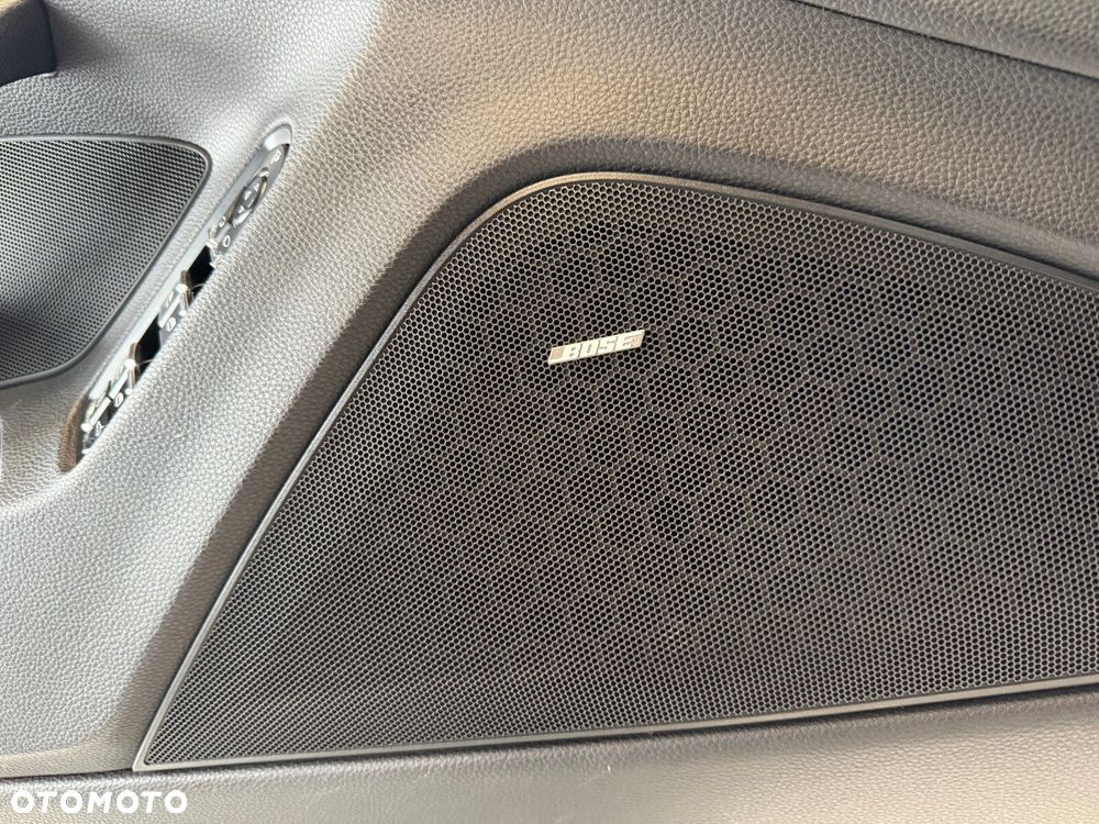 Porsche Panamera - 23