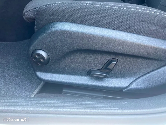 Mercedes-Benz C 300 de Avantgarde - 31