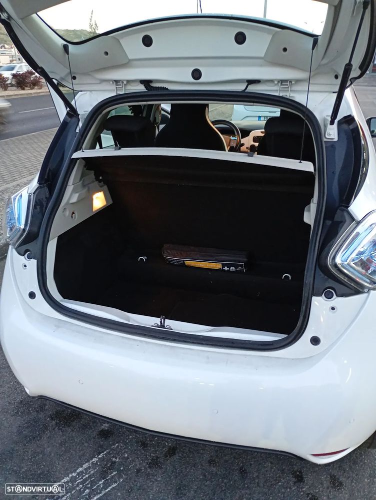 Renault Zoe (c/ Bateria) Life - 11