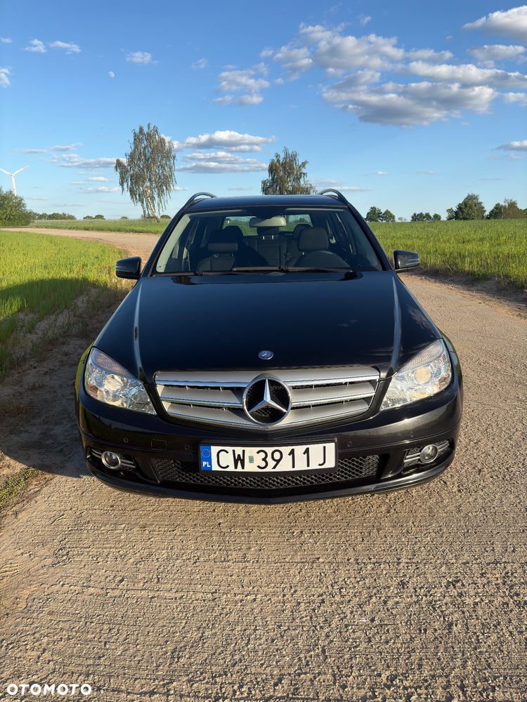 Mercedes-Benz Klasa C 220 CDI BlueEff Avantgarde - 2