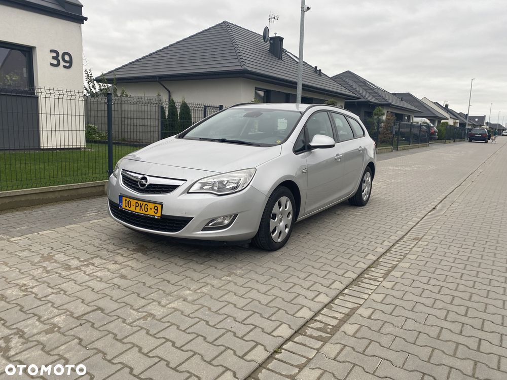 Opel Astra 1.3 CDTI DPF ecoFLEX TourerStart/Stop Edition - 2