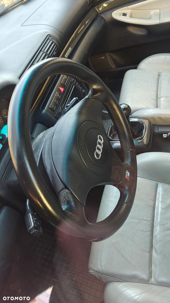 Audi S4 Avant 2.7 Quattro - 6