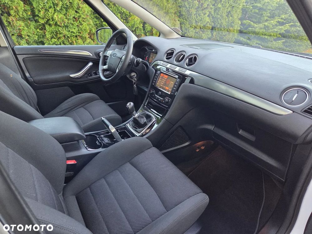 Ford S-Max 2.0 TDCi DPF Titanium - 14