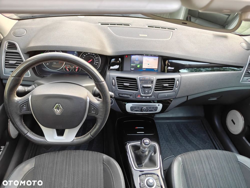 Renault Laguna 2.0 dCi Bose Edition ESM - 26