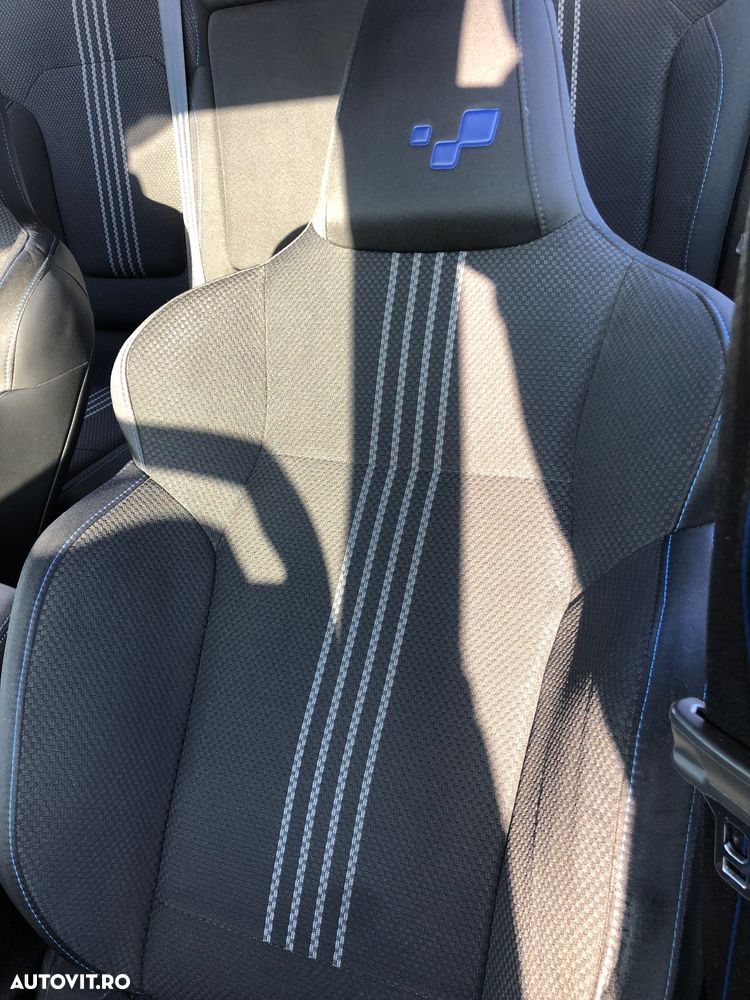 Renault Megane Sport Tourer 1.5 dCi GT Line - 10